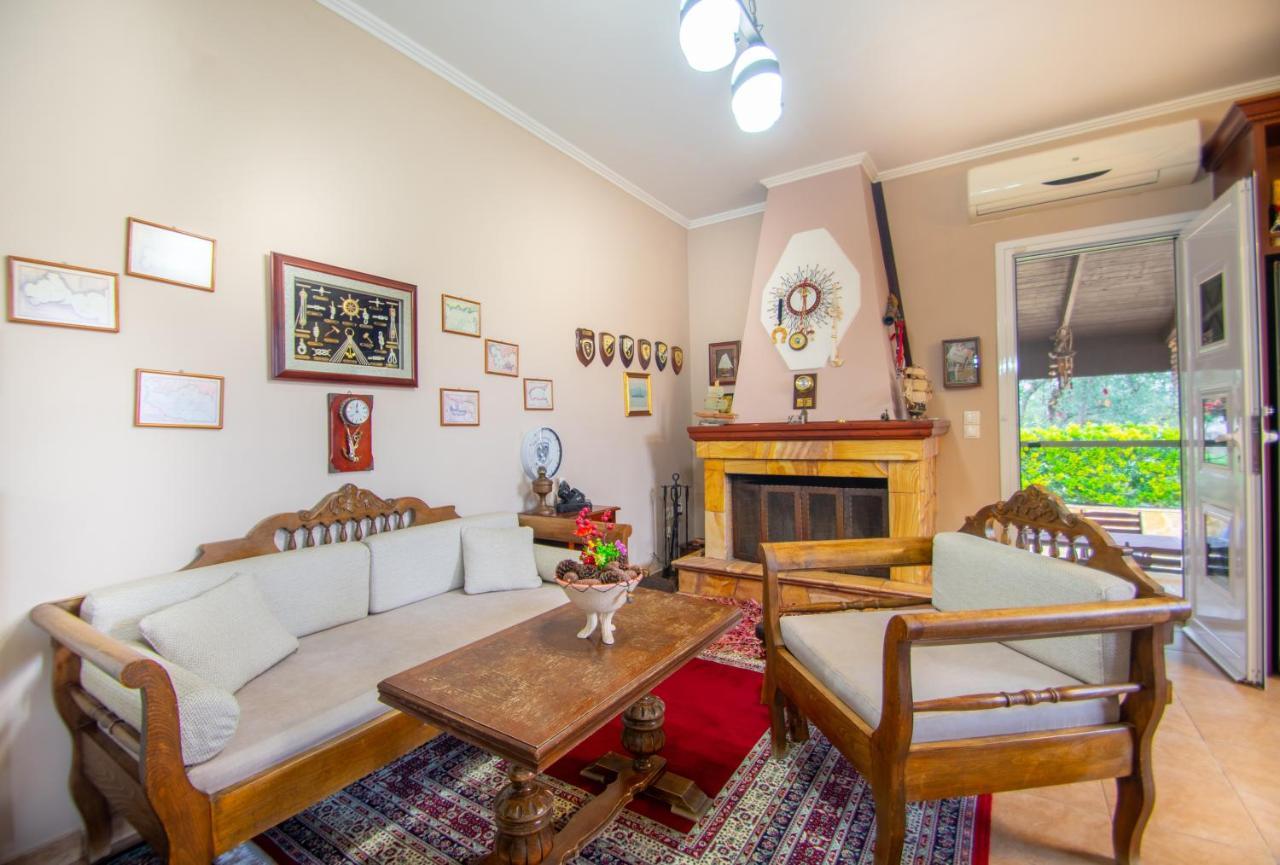 Loukas Farm House Áyios Kírikos Екстериор снимка