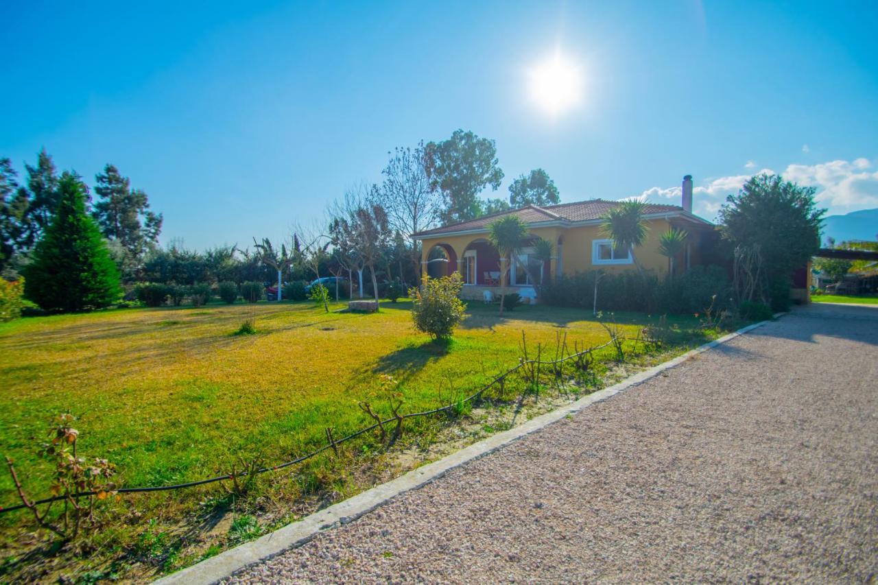 Loukas Farm House Áyios Kírikos Екстериор снимка