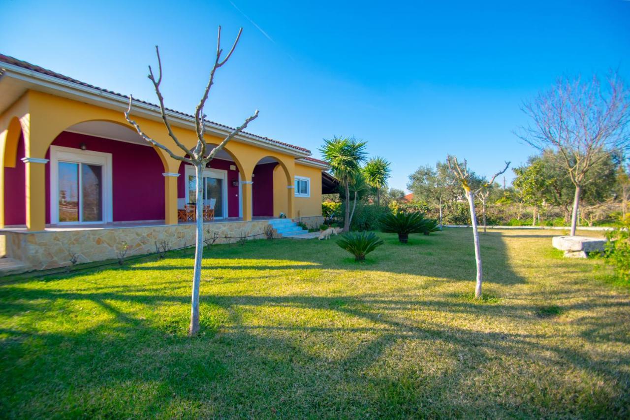Loukas Farm House Áyios Kírikos Екстериор снимка